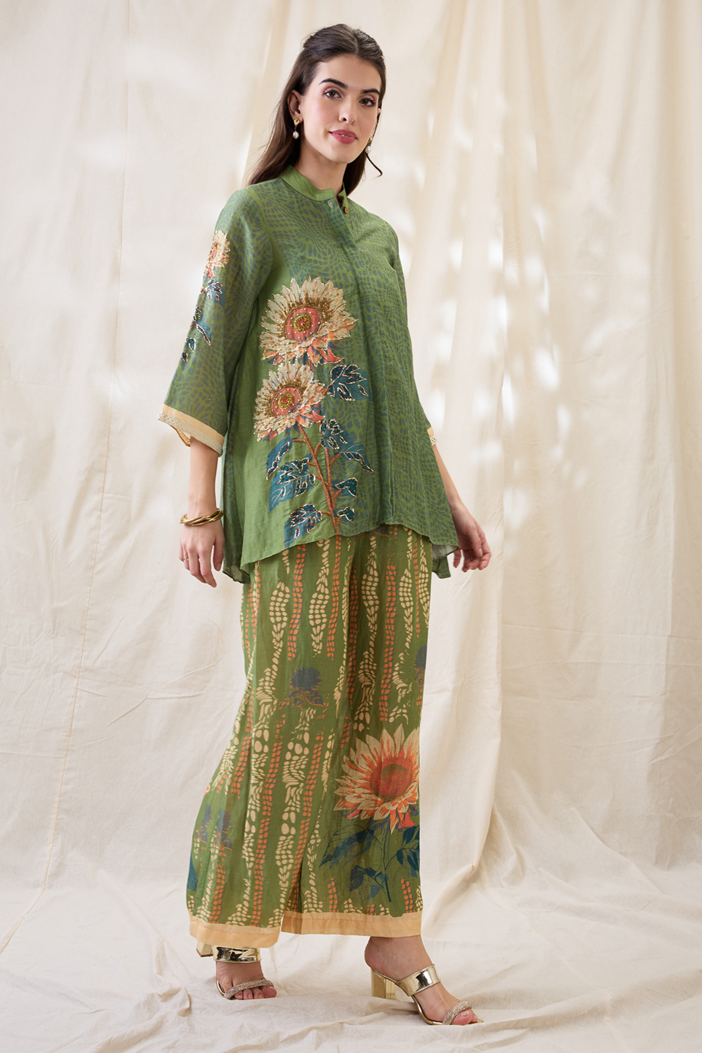 Sougat Paul Ravya Embroidered Co-ord Set Indian designer wear online shopping melange singapore