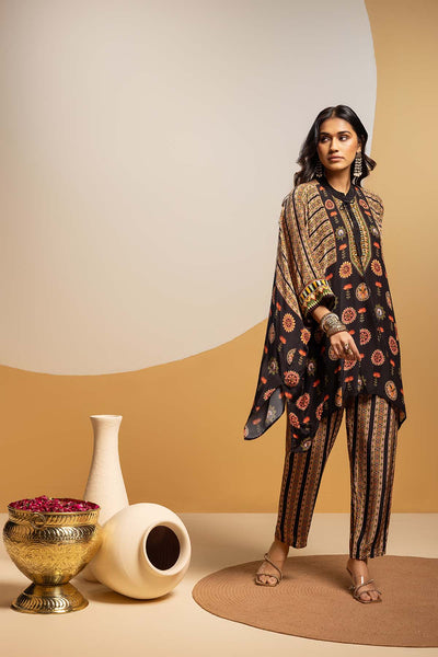 Sougat Paul Taarani Embellished Kimono Kurta Set indian designer wear online shopping melange singapore 