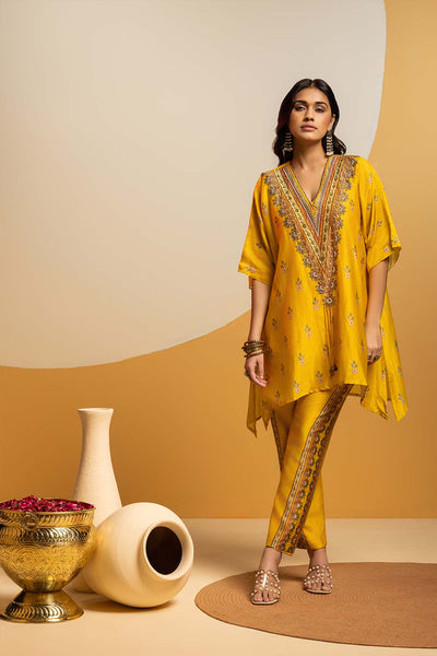 Sougat Paul Taarani Embellished V-neck Kurta Set indian designer wear online shopping melange singapore 