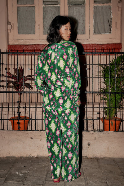Style Junkie Cafe Green Ikat Tie-up Shirt indian designer wear online shopping melange singapore