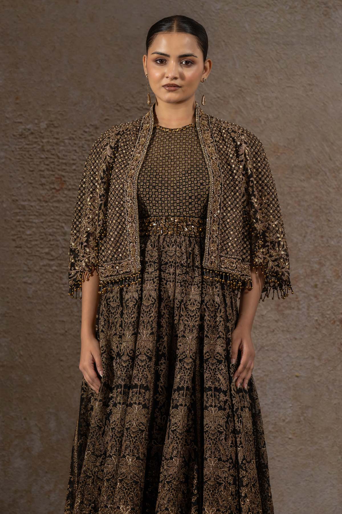 TARUN TAHILIANI Embroidered Cape indian designer wear online shopping melange singapore