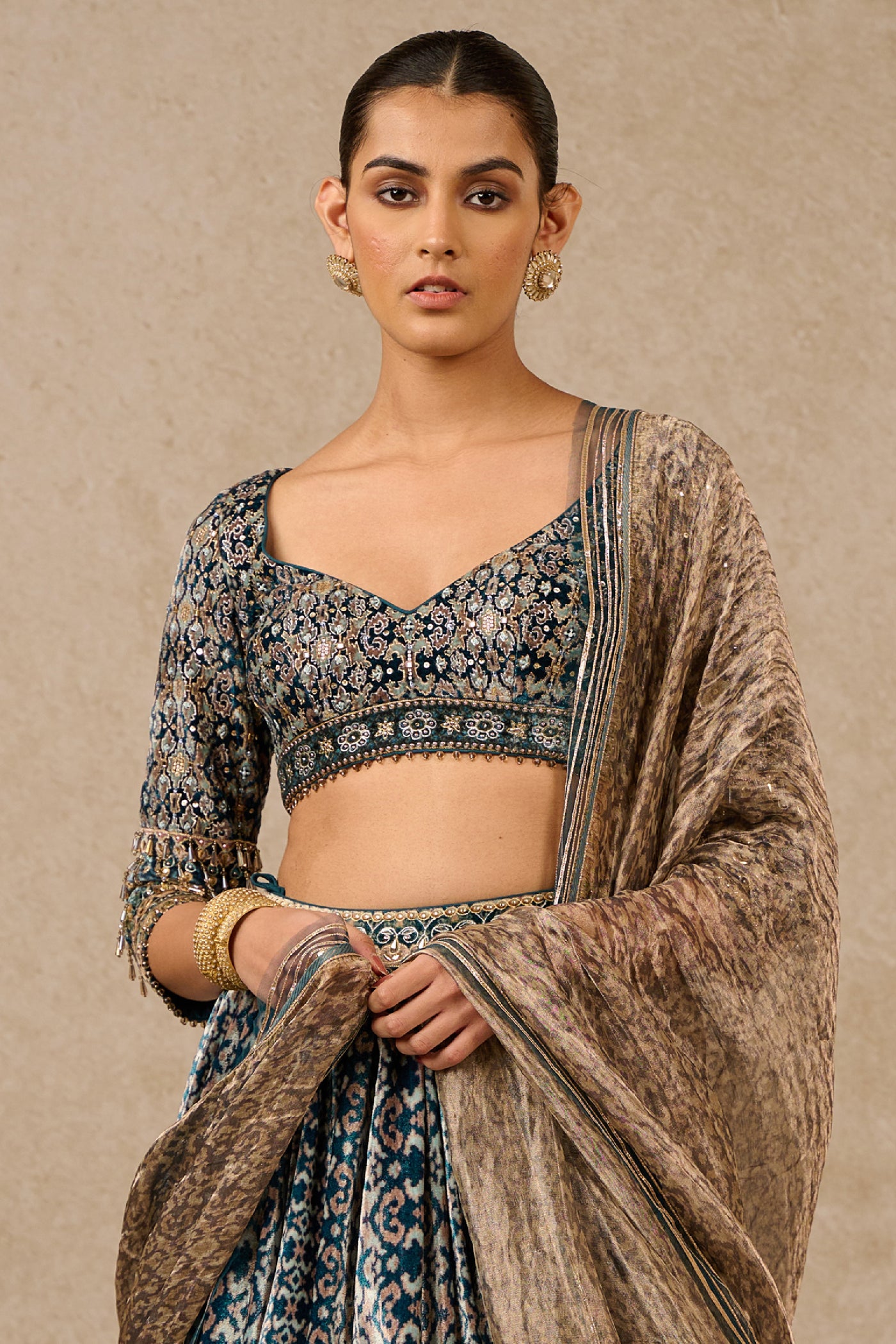 Tarun Tahiliani Blouse Dupatta Lehenga indian designer wear online shopping melange singapore