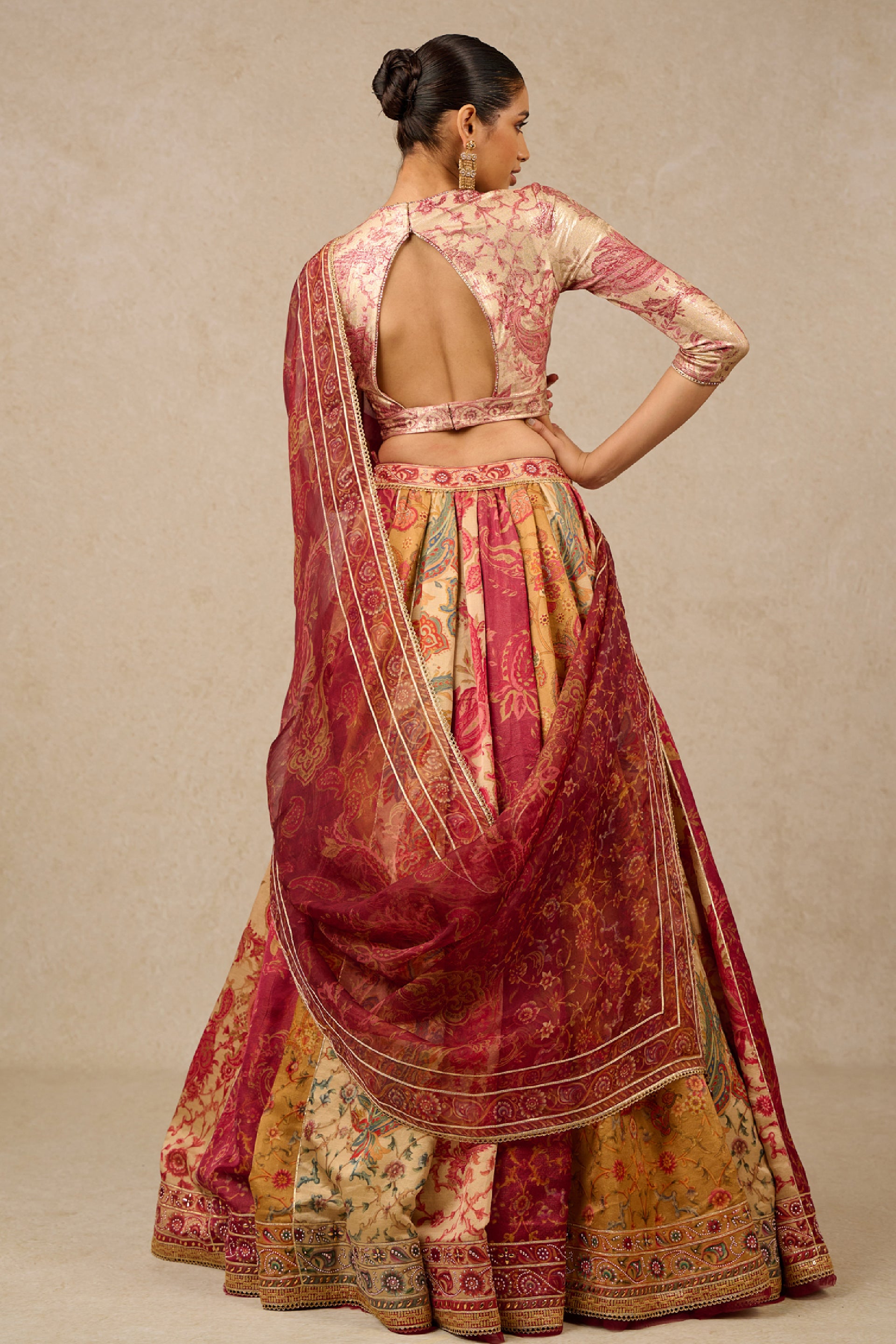 Tarun Tahiliani Blouse Dupatta Lehenga Multii indian designer wear online shopping melange singapore