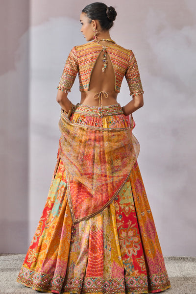 Tarun Tahiliani Blouse Scarf Lehenga indian designer wear online shopping melange singapore