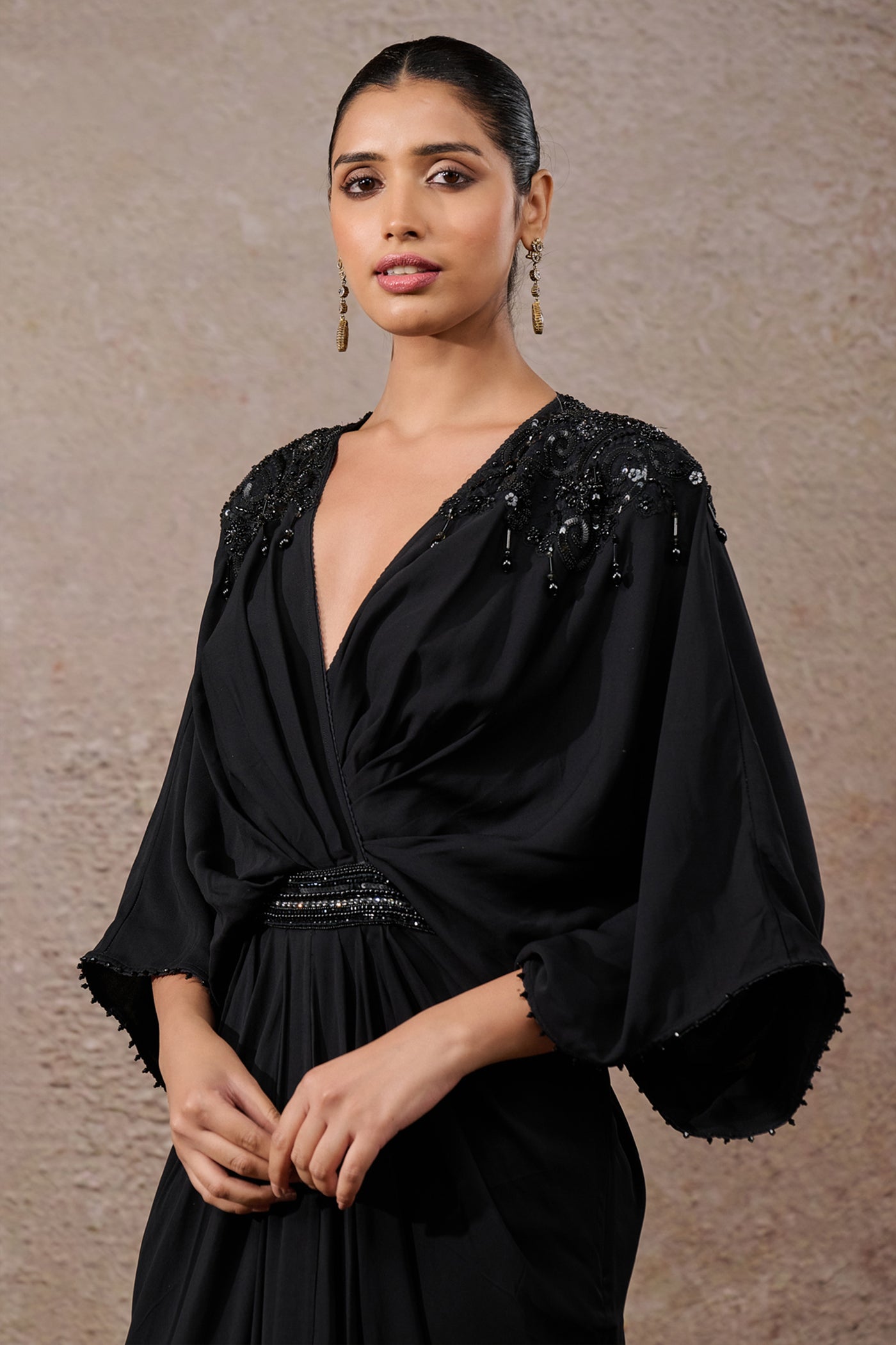 Tarun Tahiliani Classic Kaftan Indian designer wear online shopping melange singapore
