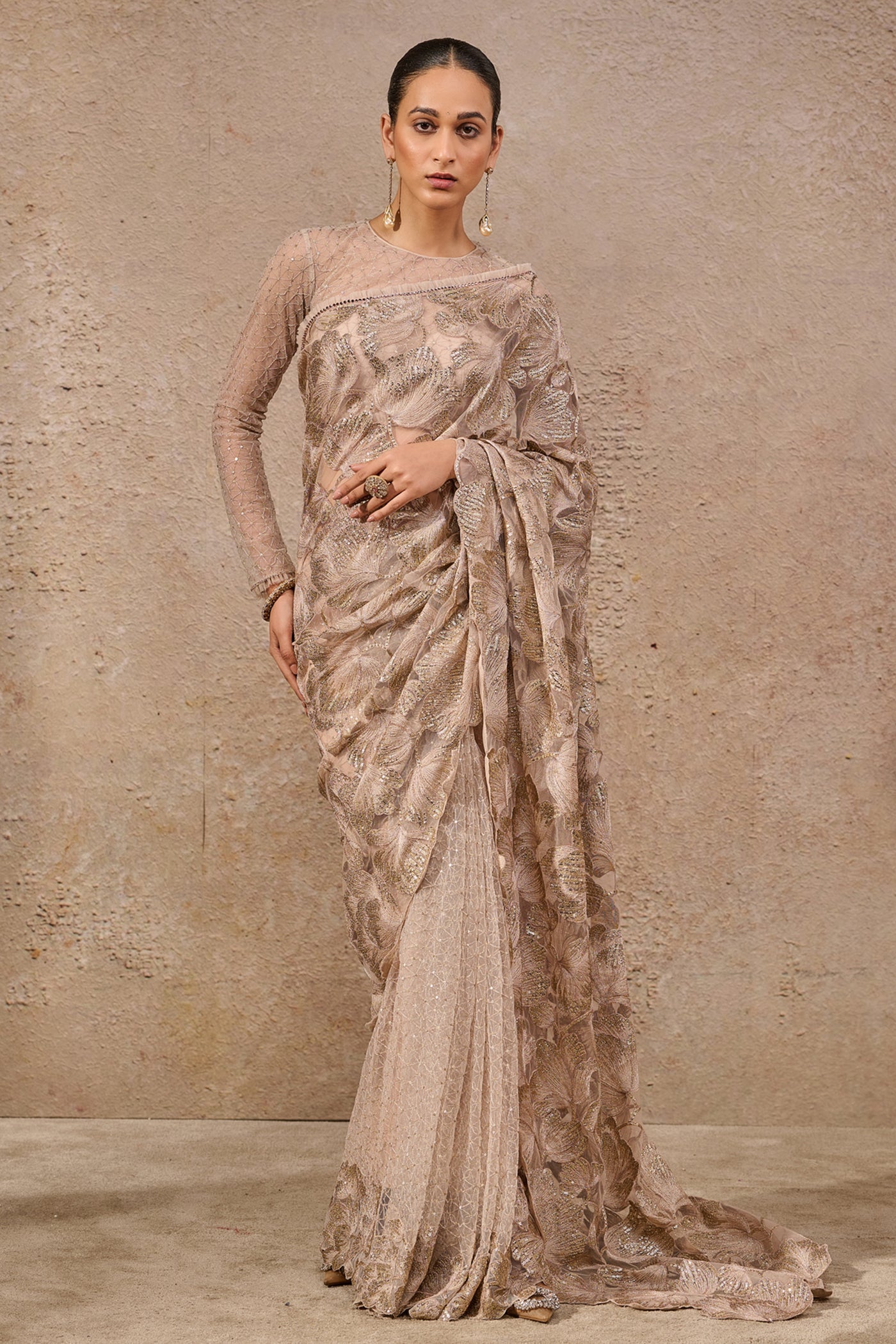 Tarun Tahiliani Floral Embroidered Saree indian designer wear online shopping melange singapore
