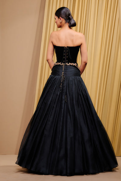 Tarun Tahiliani Fluid Skirt indian designer wear online shopping melange singapore