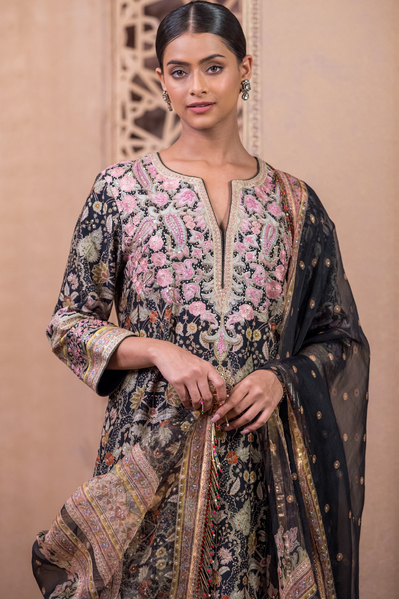 Tarun Tahiliani Kurta With Trousers and Dupatta Black indian designer wear online shopping melange singapore