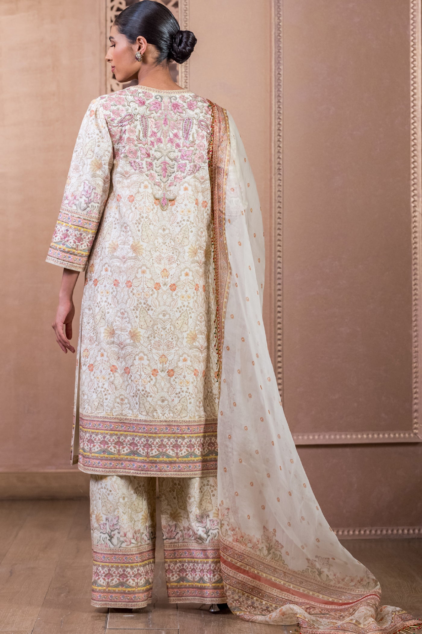 Tarun Tahiliani Kurta With Trousers and Dupatta indian designer wear online shopping melange singapore