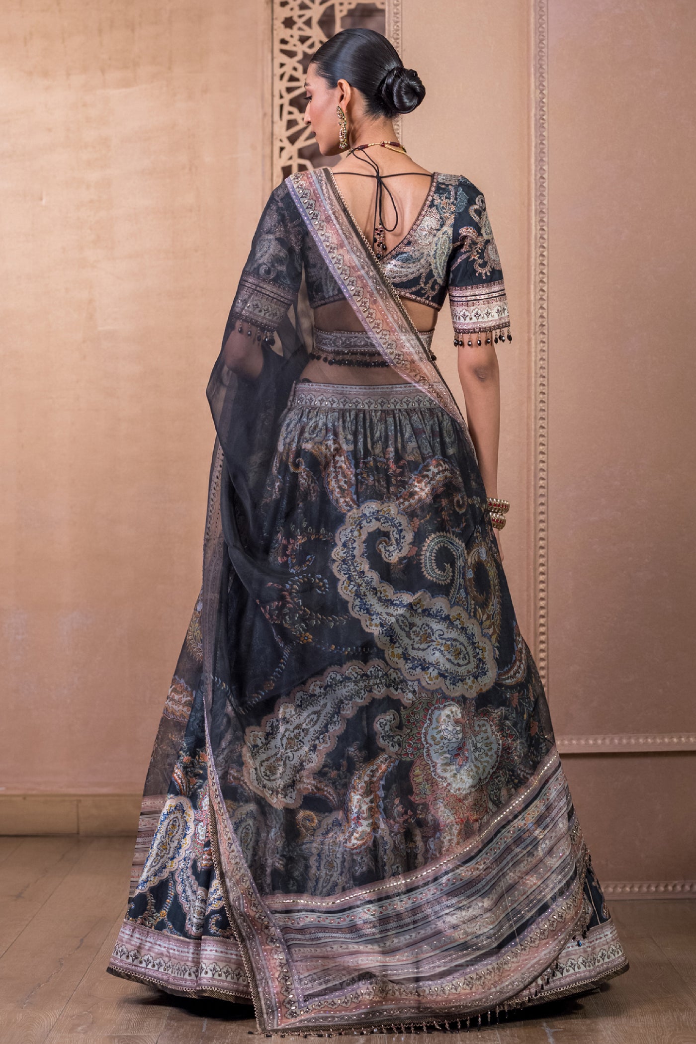arun Tahiliani Lehenga With Blouse And Dupatta Black indian designer wear online shopping melange singapore