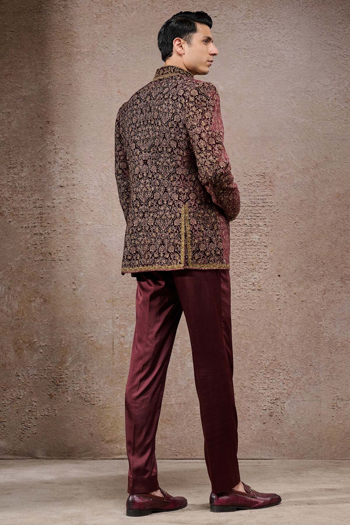 Tarun Tahiliani Menswear Antique Zardozi Velvet Bandhgala Set indian designer wear online shopping melange singapore 
