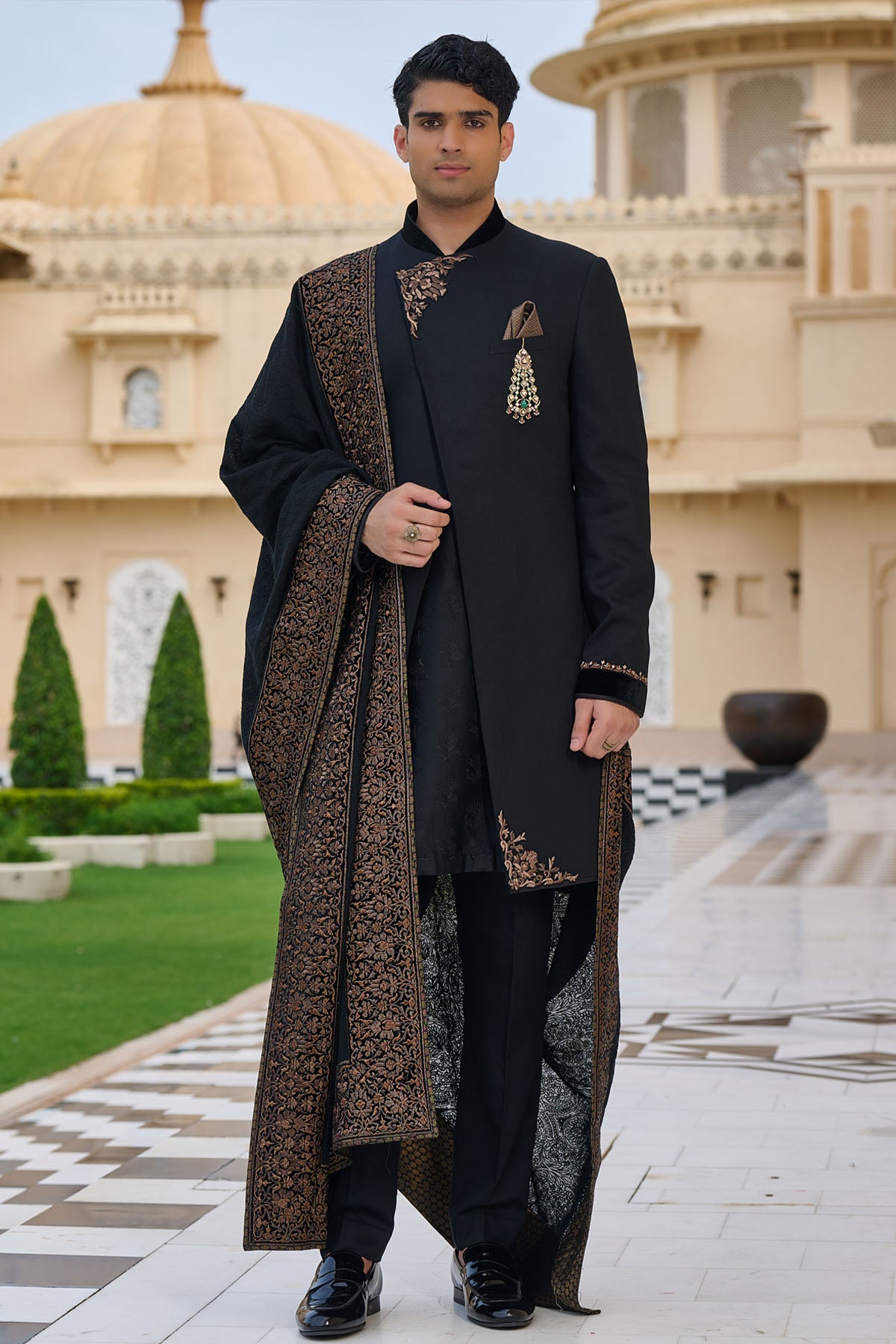Tarun Tahiliani Menswear Classic Achkan Sherwani Set indian designer wear online shopping melange singapore 
