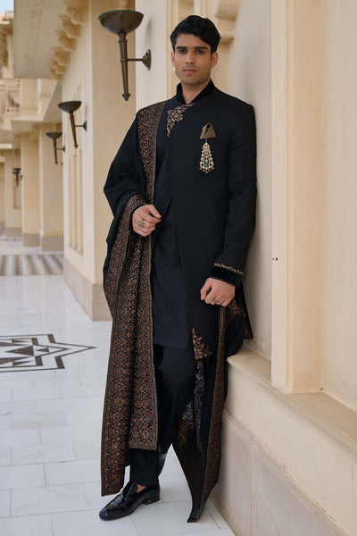 Tarun Tahiliani Menswear Classic Achkan Sherwani Set indian designer wear online shopping melange singapore 

