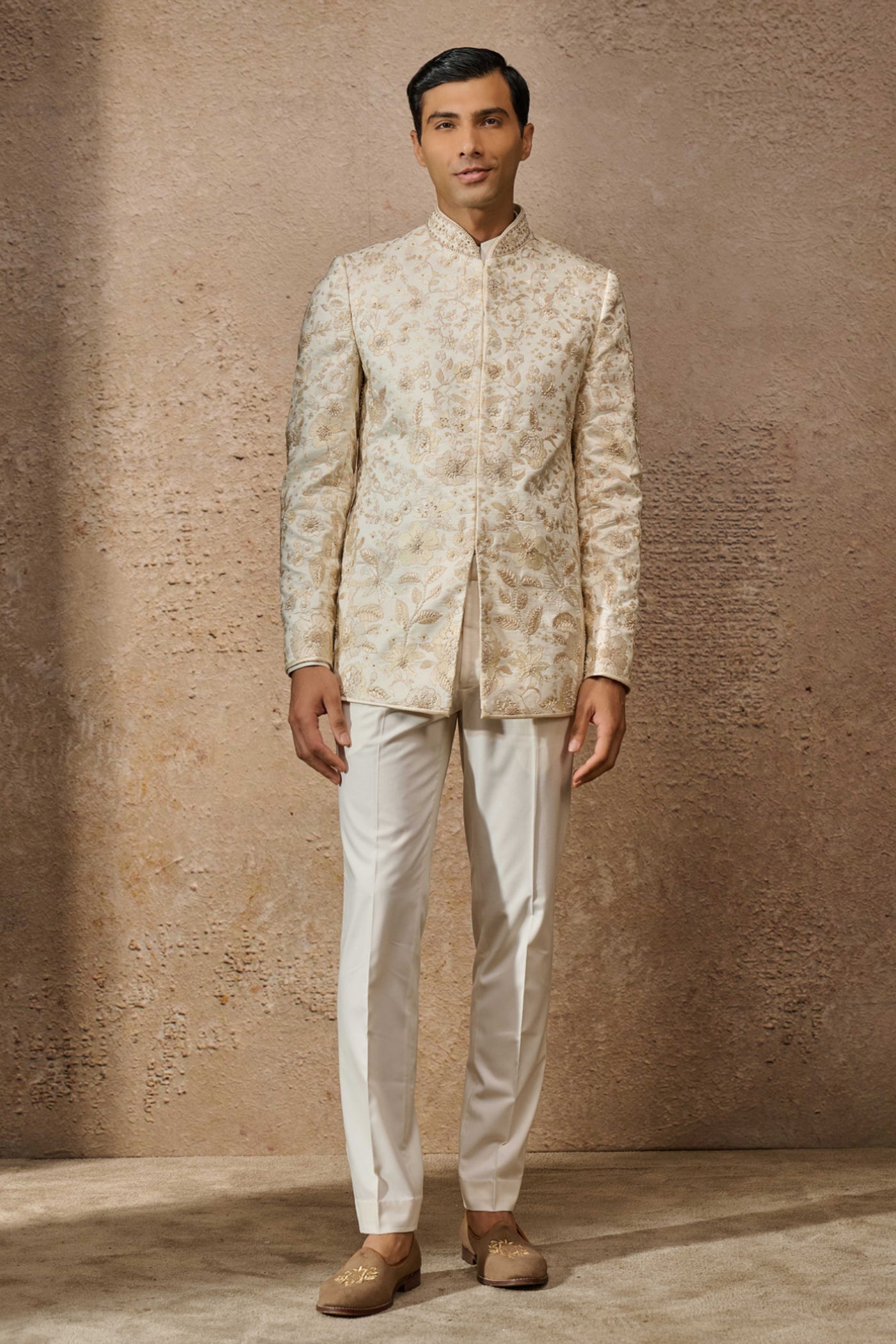 Tarun Tahiliani Menswear Classic Floral Bandgala Set indian designer wear online shopping melange singapore