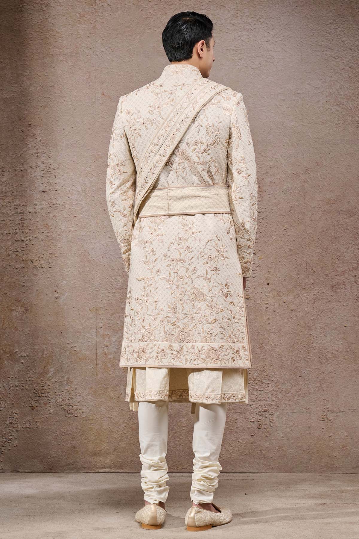 Tarun Tahiliani Menswear Floral Jaal Embroidered Sherwani Set indian designer wear online shopping melange singapore 
