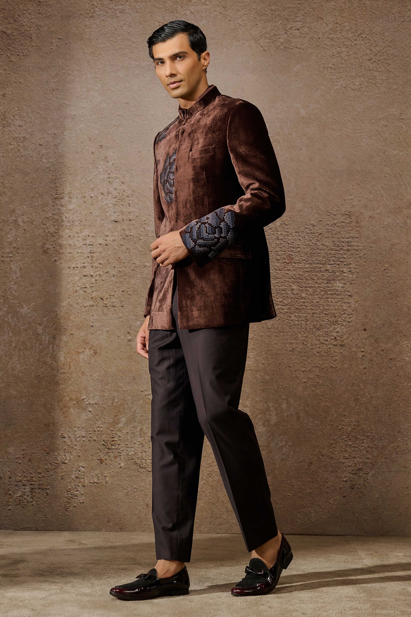 Tarun Tahiliani Menswear Indowestern Bandgala Set Brown indian designer wear online shopping melange singapore