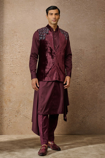 Tarun Tahiliani Menswear Indowestern Waistcoat Set indian designer wear online shopping melange singapore