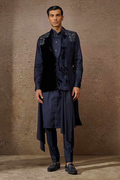 Tarun Tahiliani Menswear Indowestern Waistcoat Set Navy indian designer wear online shopping melange singapore

