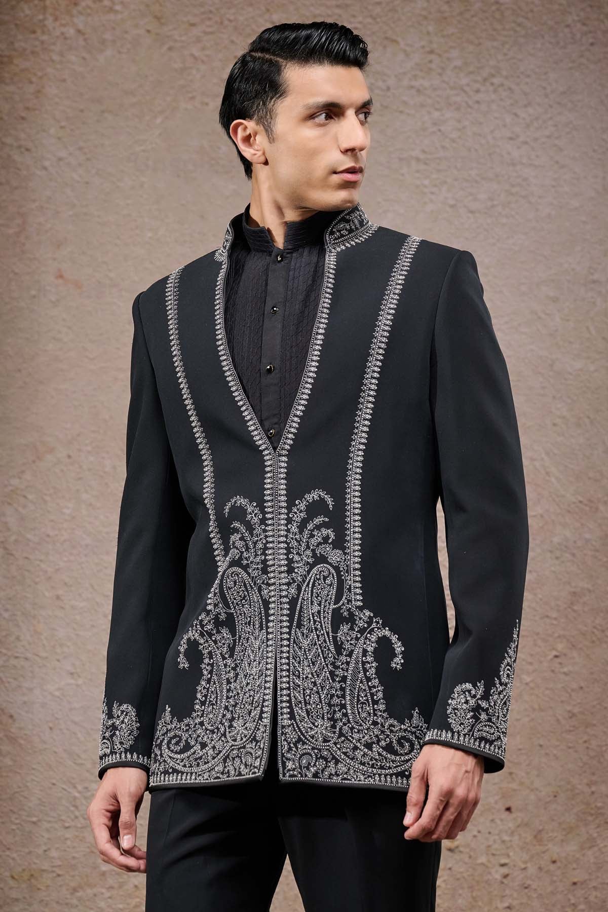 Tarun Tahiliani Menswear Pearl Embroidered Paisley Bandhgala Set indian designer wear online shopping melange singapore 
