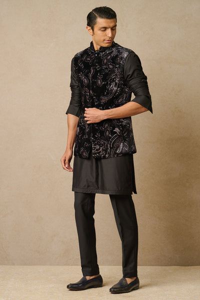 Tarun Tahiliani Menswear Waistcoat Black indian designer wear online shopping melange singapore
