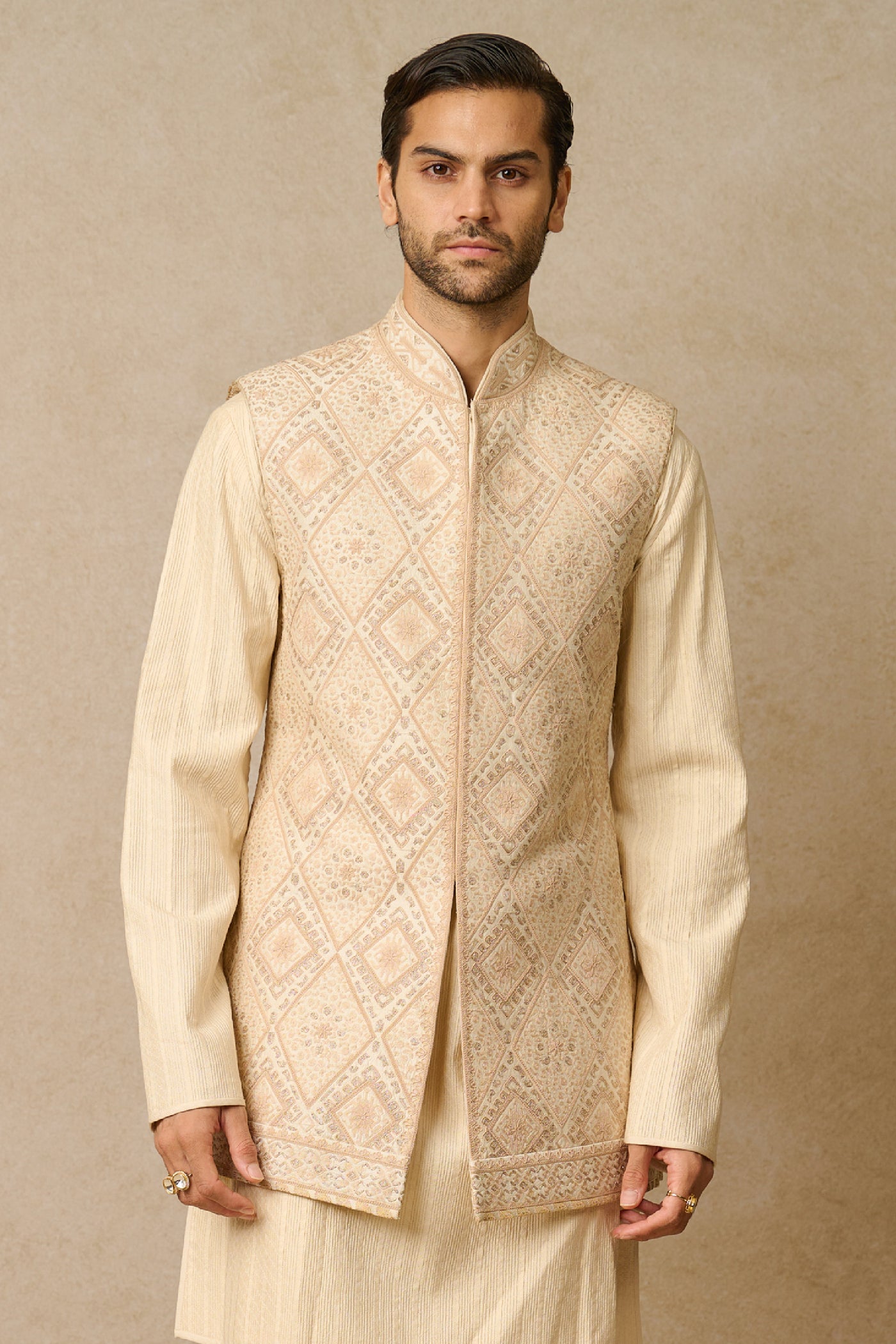 Tarun Tahiliani Menswear Waistcoat Ivory indian designer wear online shopping melange singapore