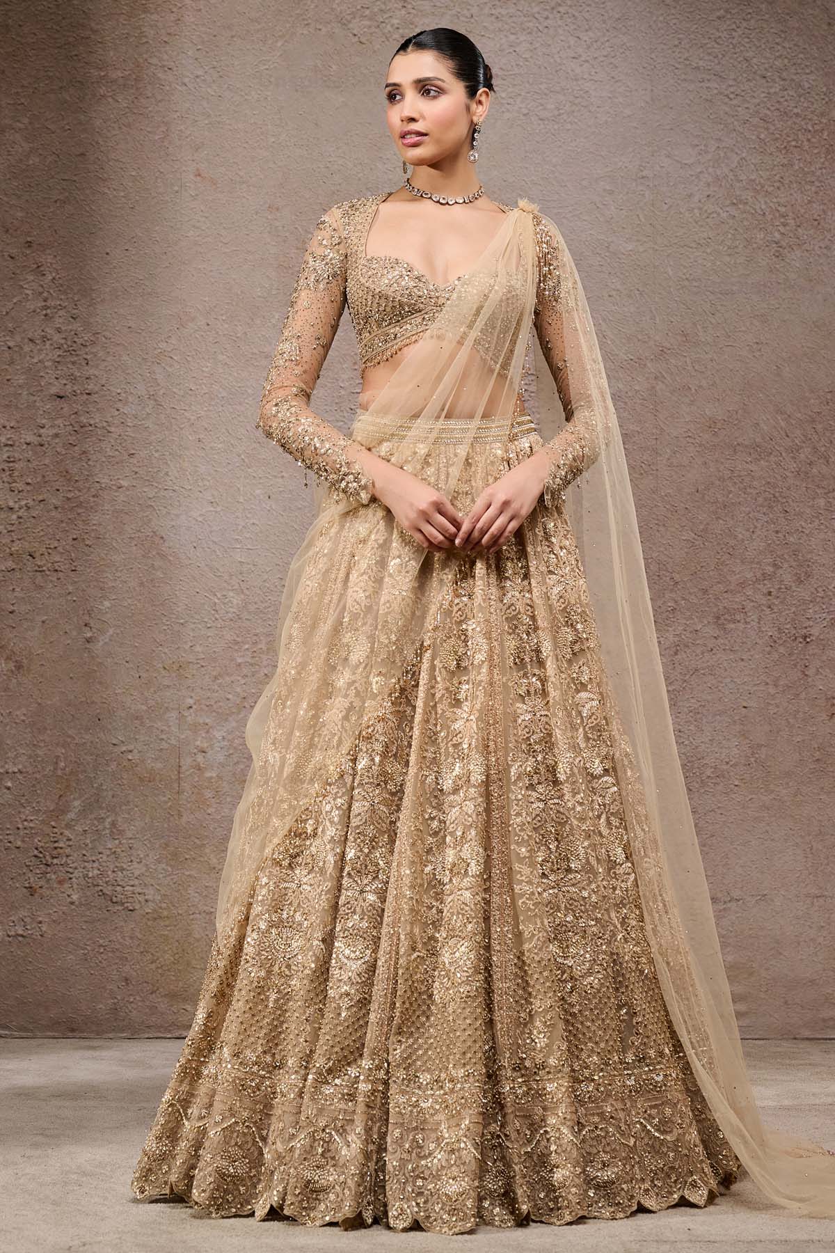 Tarun Tahiliani Mughal Embroidered Lehenga With Drape indian designer wear online shopping melange singapore 