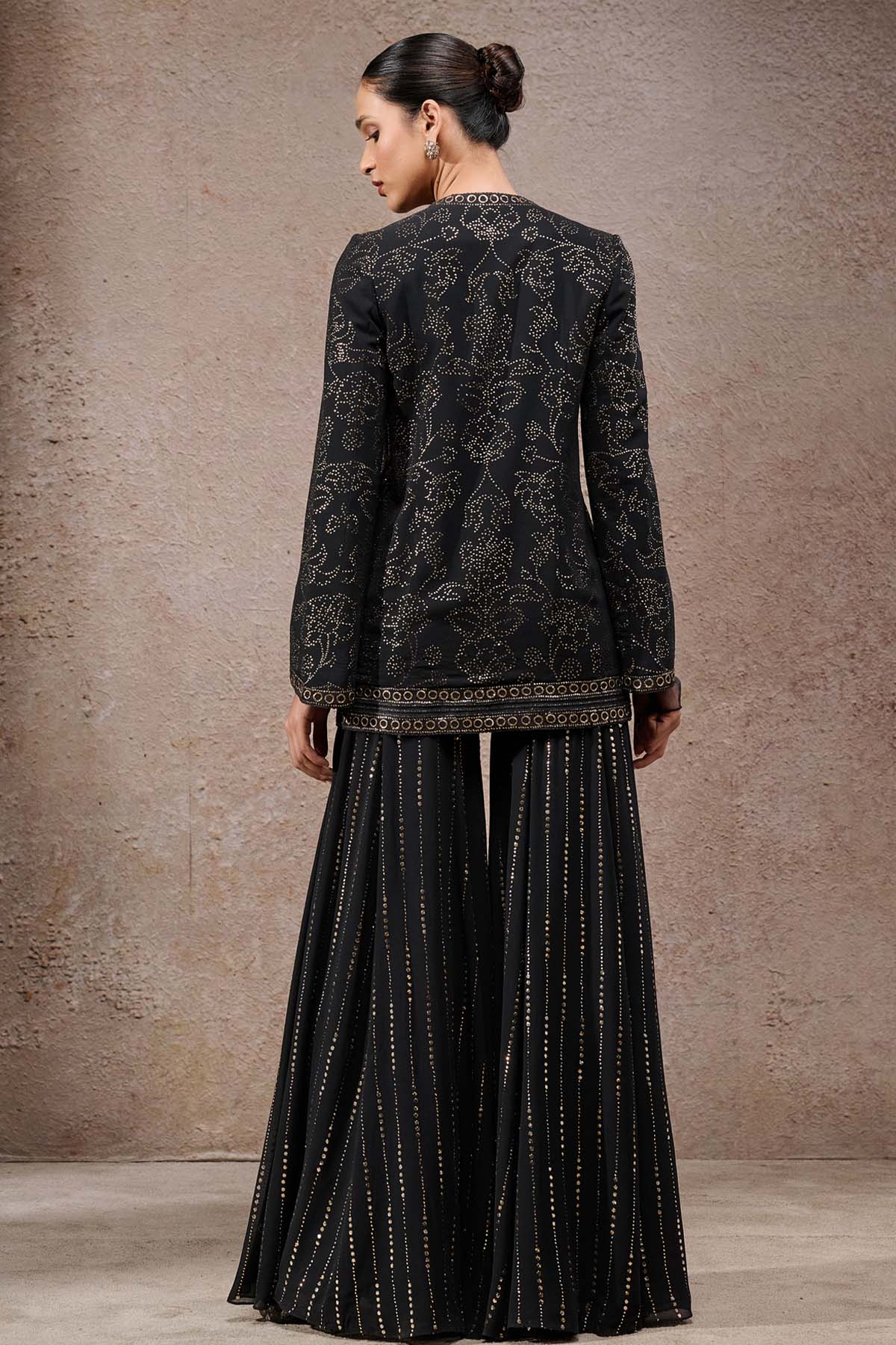 Tarun Tahiliani Mukaish Jacket Sharara indian designer wear online shopping melange singapore 