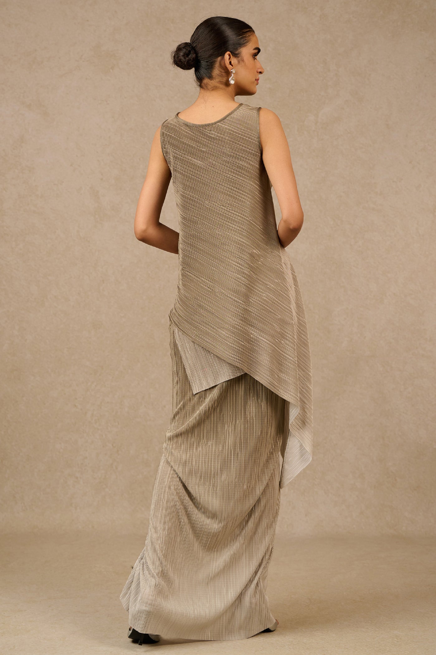 Tarun Tahiliani Oyster Ombre Co- Ord Set indian designer wear online shopping melange singapore