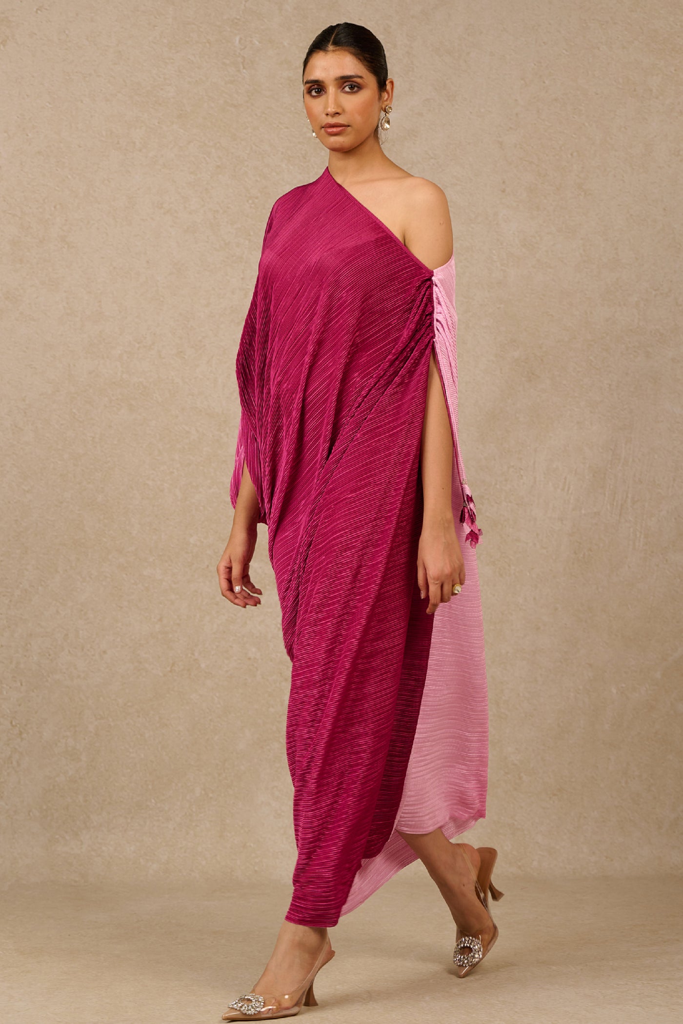 Tarun Tahiliani Pink Ombre Kaftan designer wear online shopping melange singapore