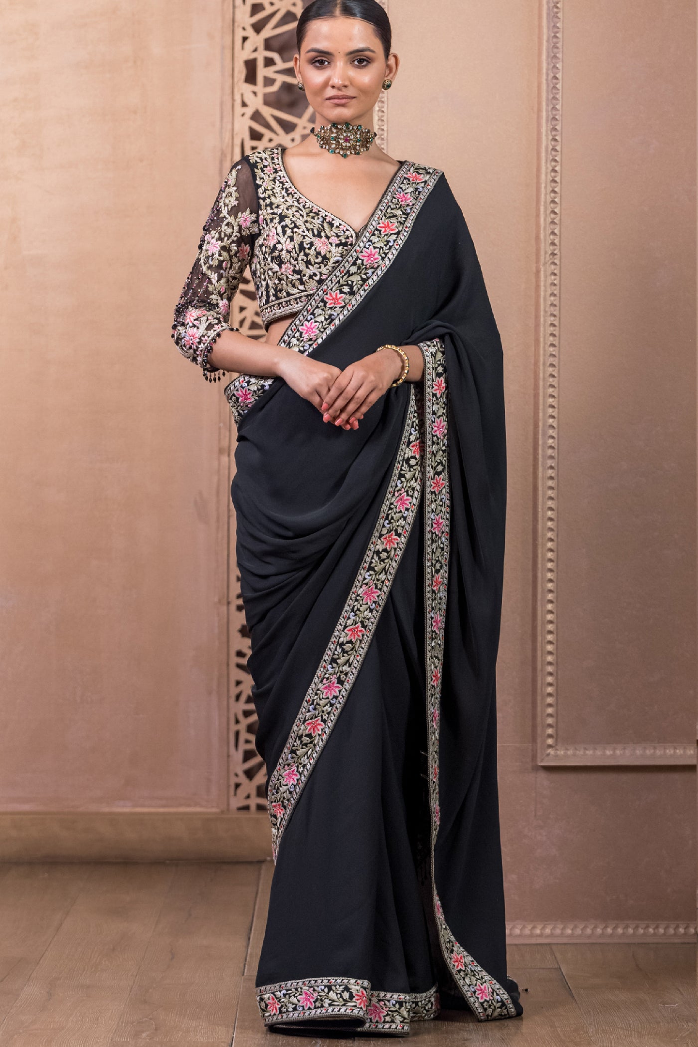 Tarun Tahiliani Saree And Blouse Black indian designer wear online shopping melange singapore