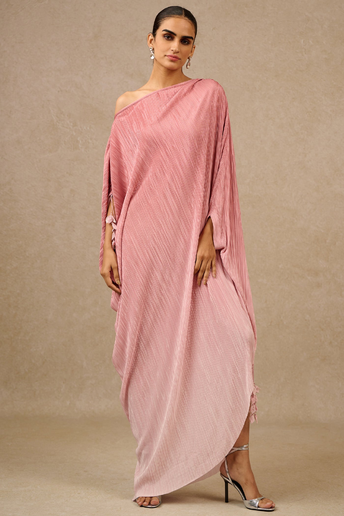 Tarun Tahiliani Shaded Old Rose Kaftan indian designer wear online shopping melange singapore