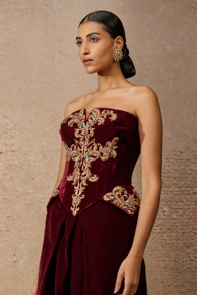 Tarun Tahiliani Signature Embroidered Co-Ord Set indian designer wear online shopping melange singapore