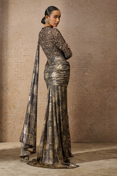 Tarun Tahiliani Signature Embroidered Panel Concept Saree indian designer wear online shopping melange singapore