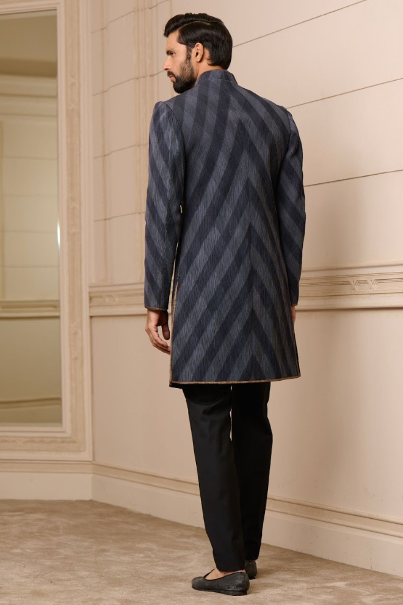 Tarun Tahiliani Menswear Sherwani Kurta And Trouser Charcoal indian designer wear online shopping melange singapore