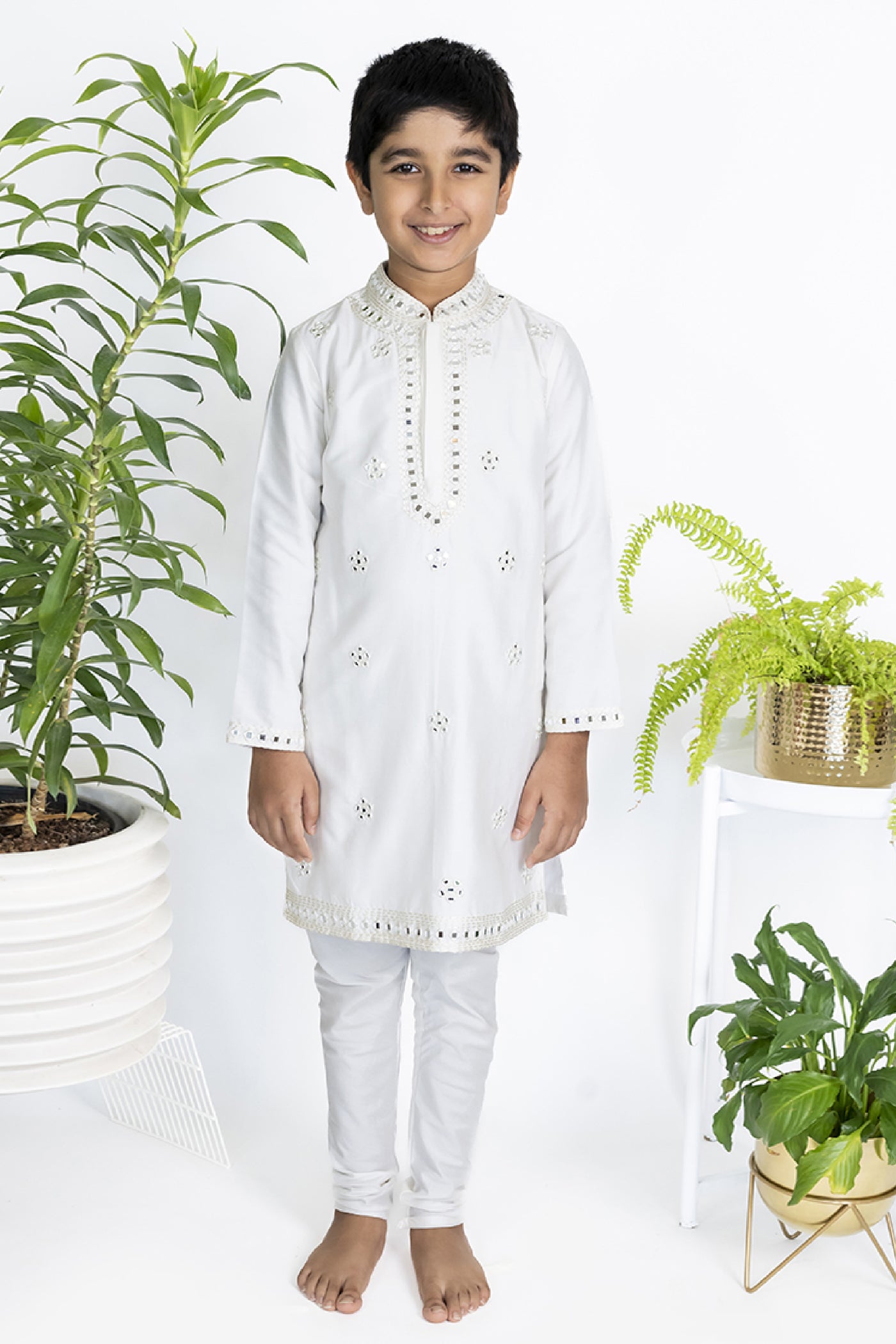 The Story Brand Stardust Mirror Kurta Set In Ivory Butti indian designer wear online shopping melange singapore