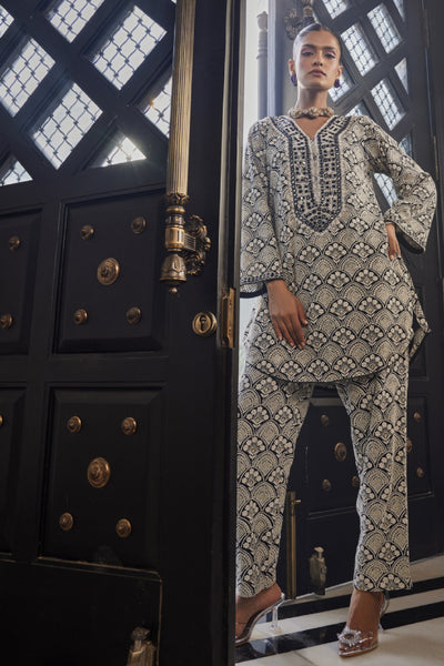 The Story Brand Zia Kurta With A Long Mirror Yoke And Narrow Pants In Black Indian designer wear online shopping melange singapore