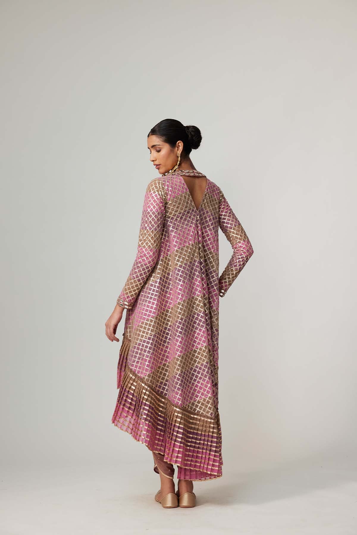 V Vani Vats Mud Mauve Multicolor Dhoti Kurta With Dupatta Set indian designer wear online shopping melange singapore 