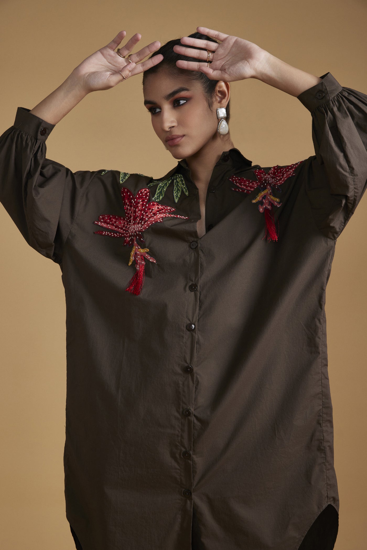 Verb Aretha Boyfriend Shirt indian designer wear online shopping melange singapore