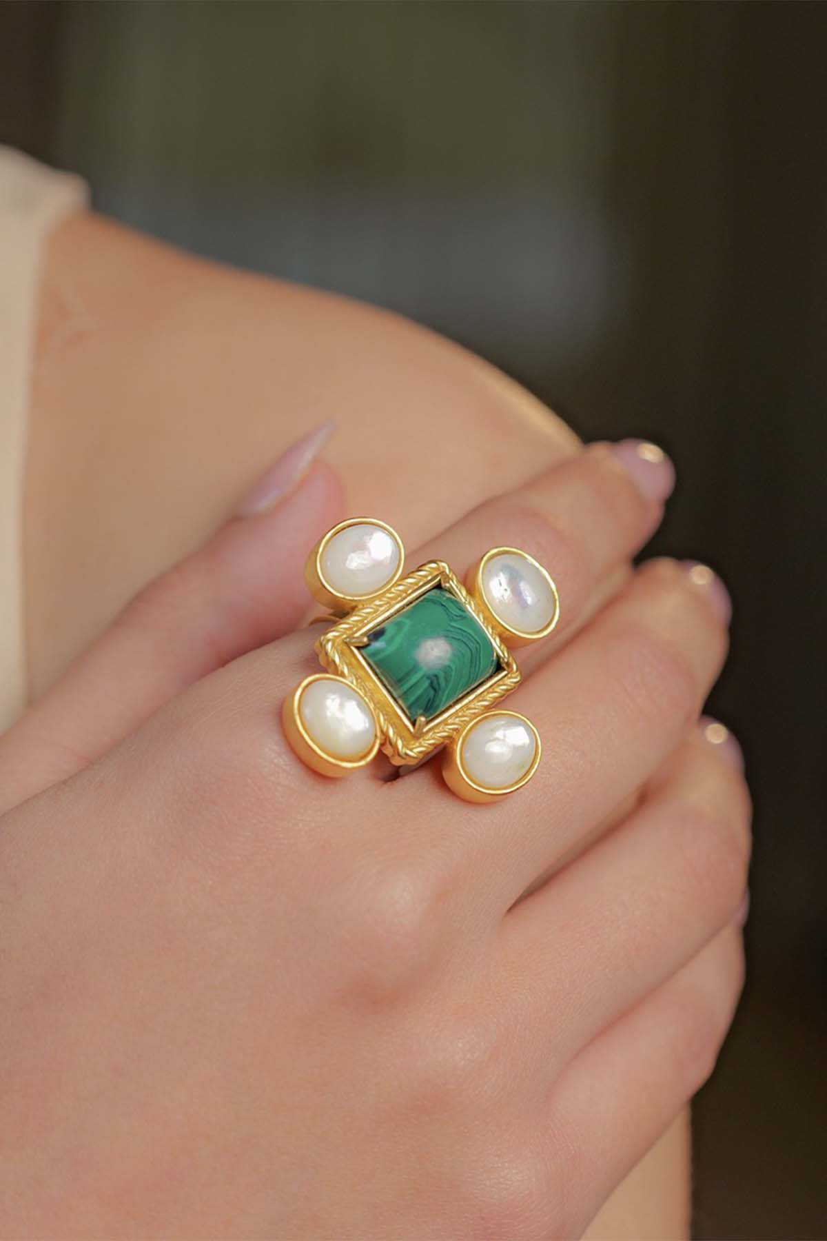 Zariin Cruise Therapy Statement Ring indian designer wear online shopping melange singapore 