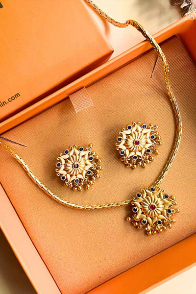 Zariin Floral Grace Gift Set indian designer wear online shopping melange singapore 