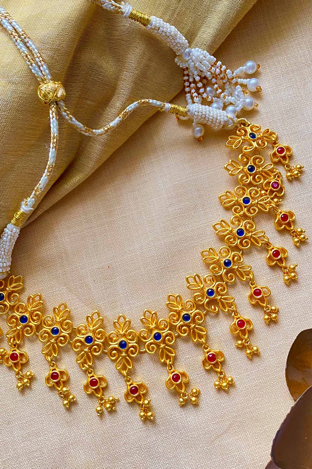 Zariin Glorious Glory Choker Necklaceindian designer wear online shopping melange singapore 
