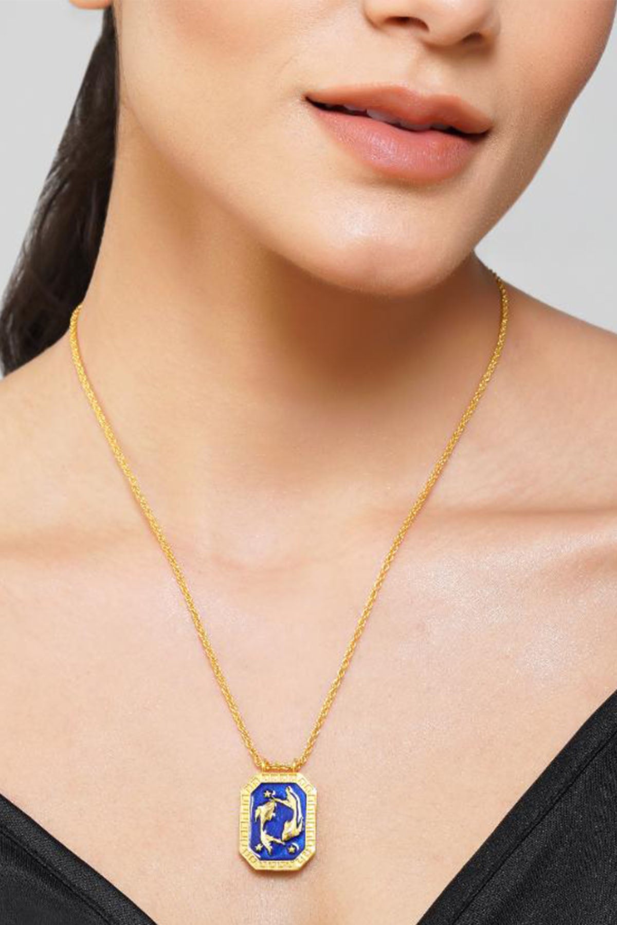 Zariin Pisces Zodiac Tablet Reversible Necklace With Aquamarine indian designer wear online shopping melange singapore 