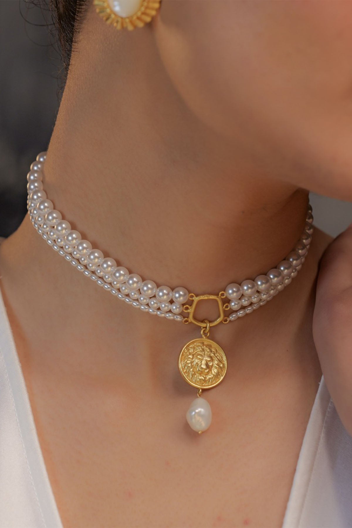 Zariin Roaring to Go Pearl Necklace indian designer wear online shopping melange singapore 
