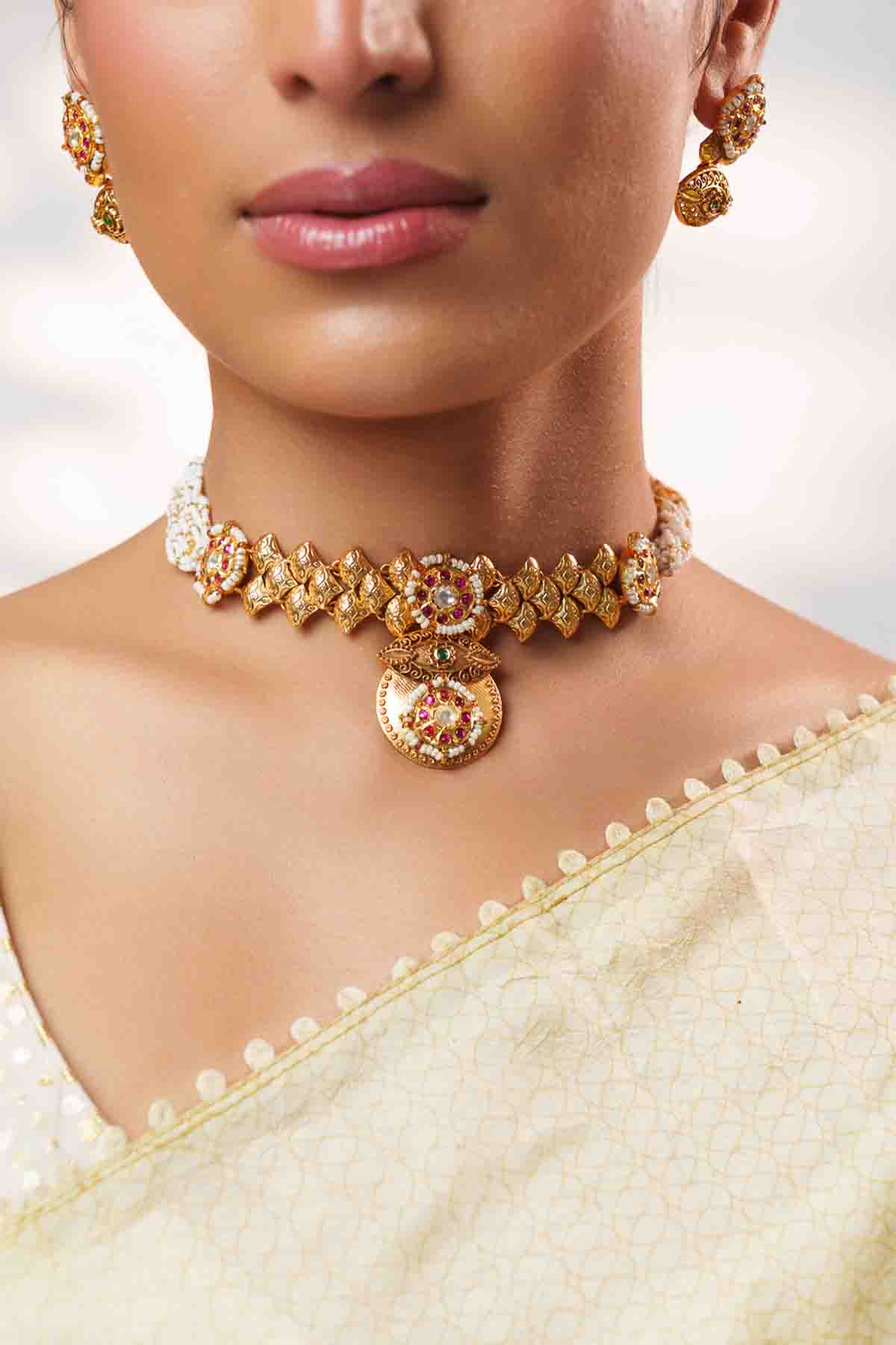Zevar Classic Kundan Temple Choker Set indian designer wear online shopping melange singapore 