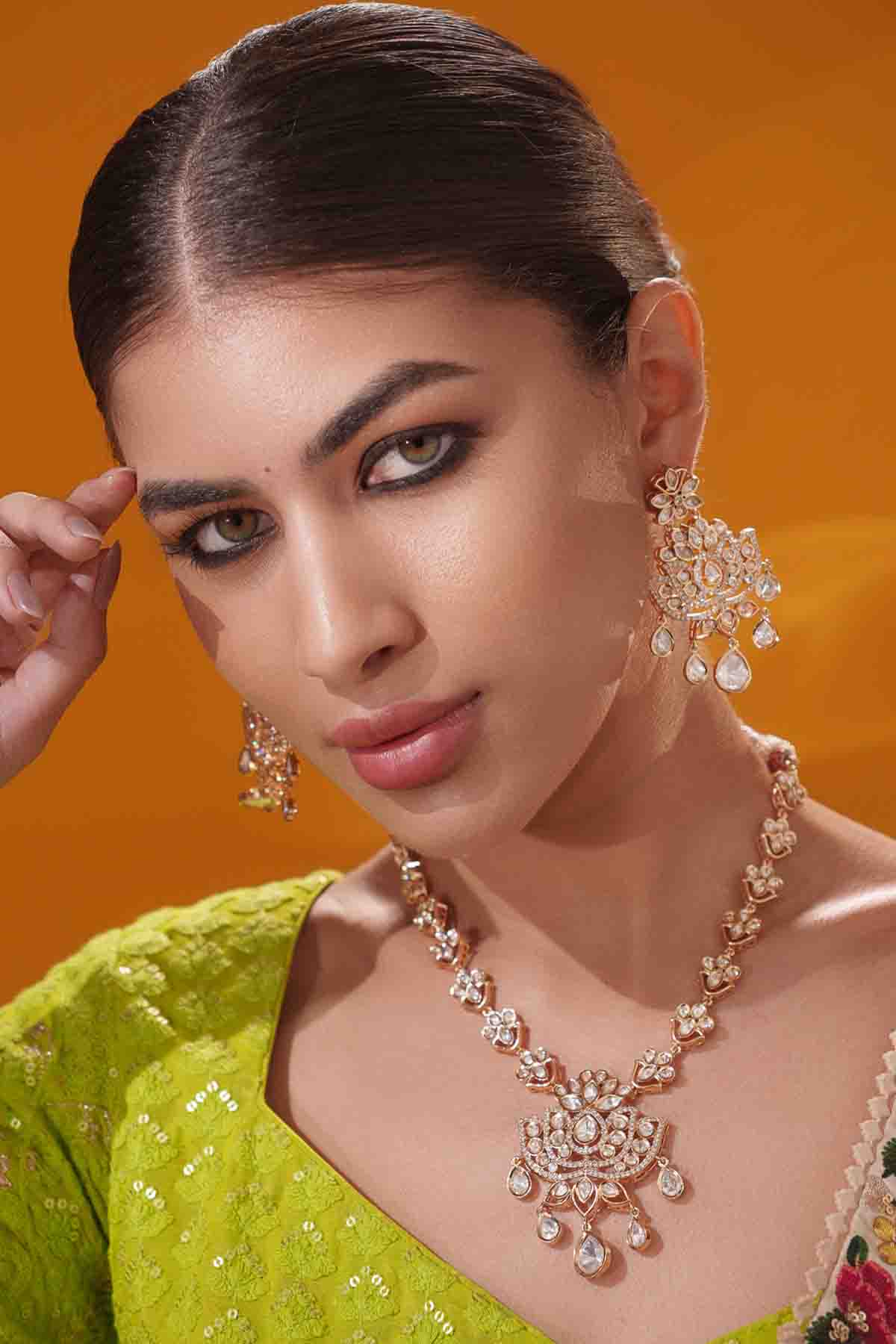 Zevar Stylish And Classic Gold Kundan Necklace Set indian designer wear online shopping melange singapore 