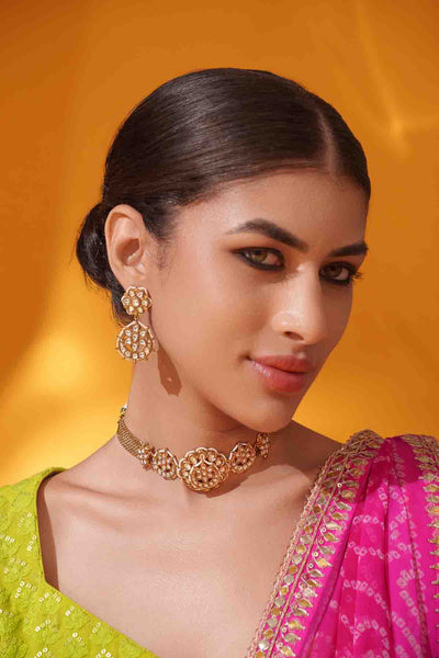 Zevar Traditional Yet Dramatic Kundan Choker Set indian designer wear online shopping melange singapore 
