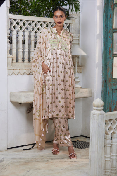 Anita Dongre Ekan Suit Set Blush festive indian designer wear online shopping melange singapore 
