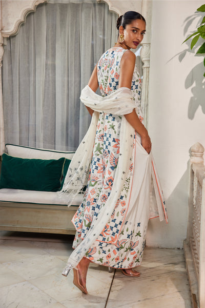 Anita Dongre Svaha Suit Set White festive indian designer wear online shopping melange singapore