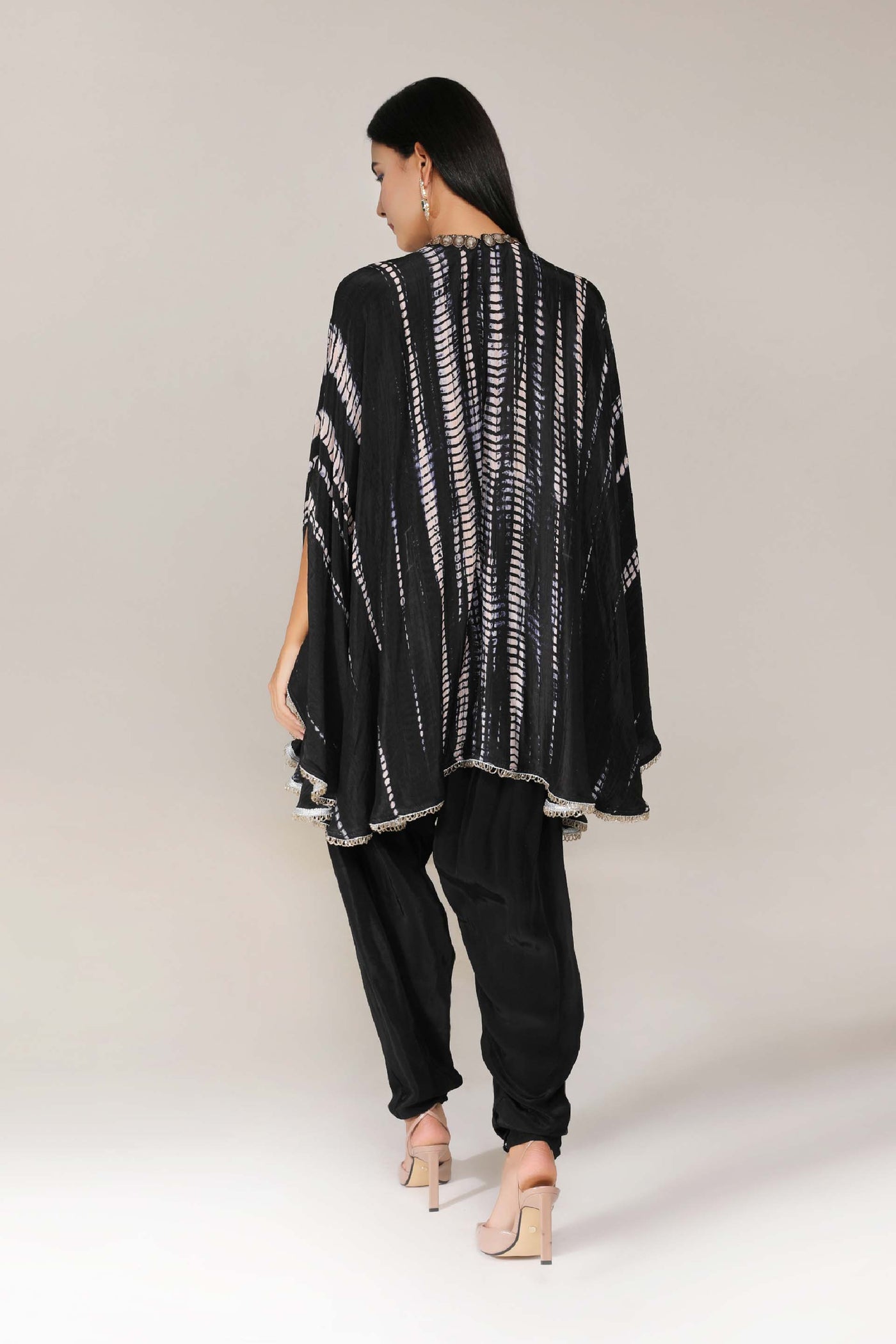 Aneehka Black Raya circle Kurta with Salwar Pants indian designer wear online shopping melange singapore