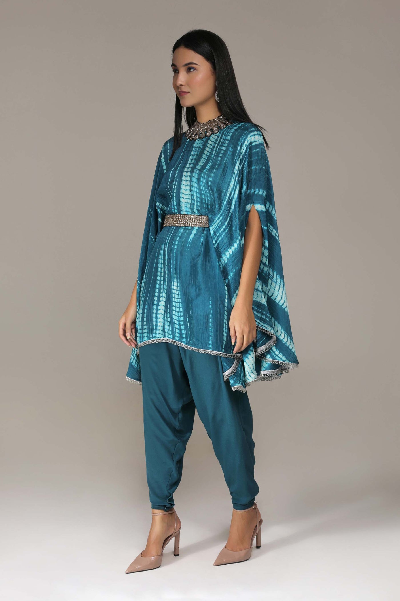 Aneehka Teal Raya circle Kurta with Salwar Pants indian designer wear online shopping melange singapore
